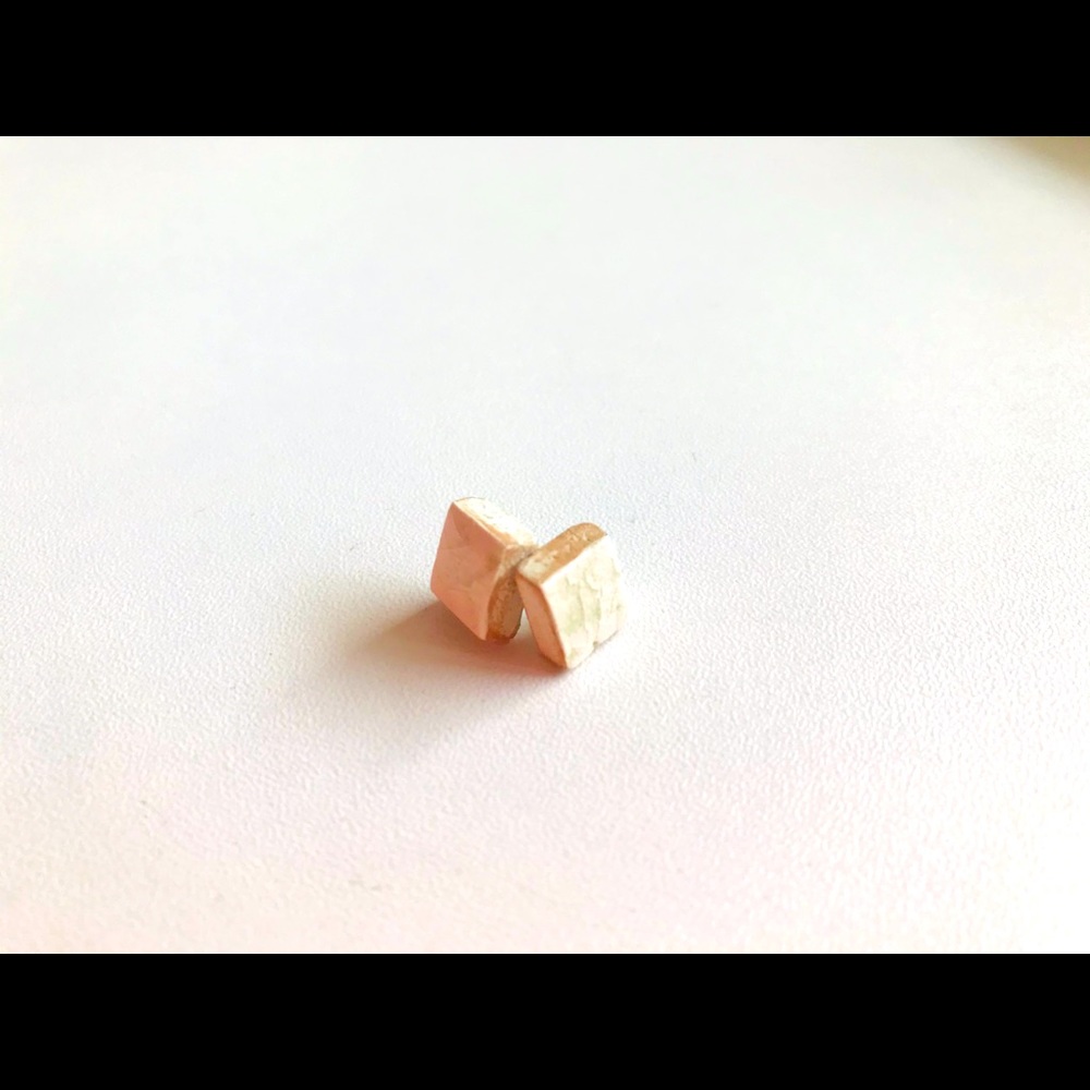 2/$20 delicate ceramic studs